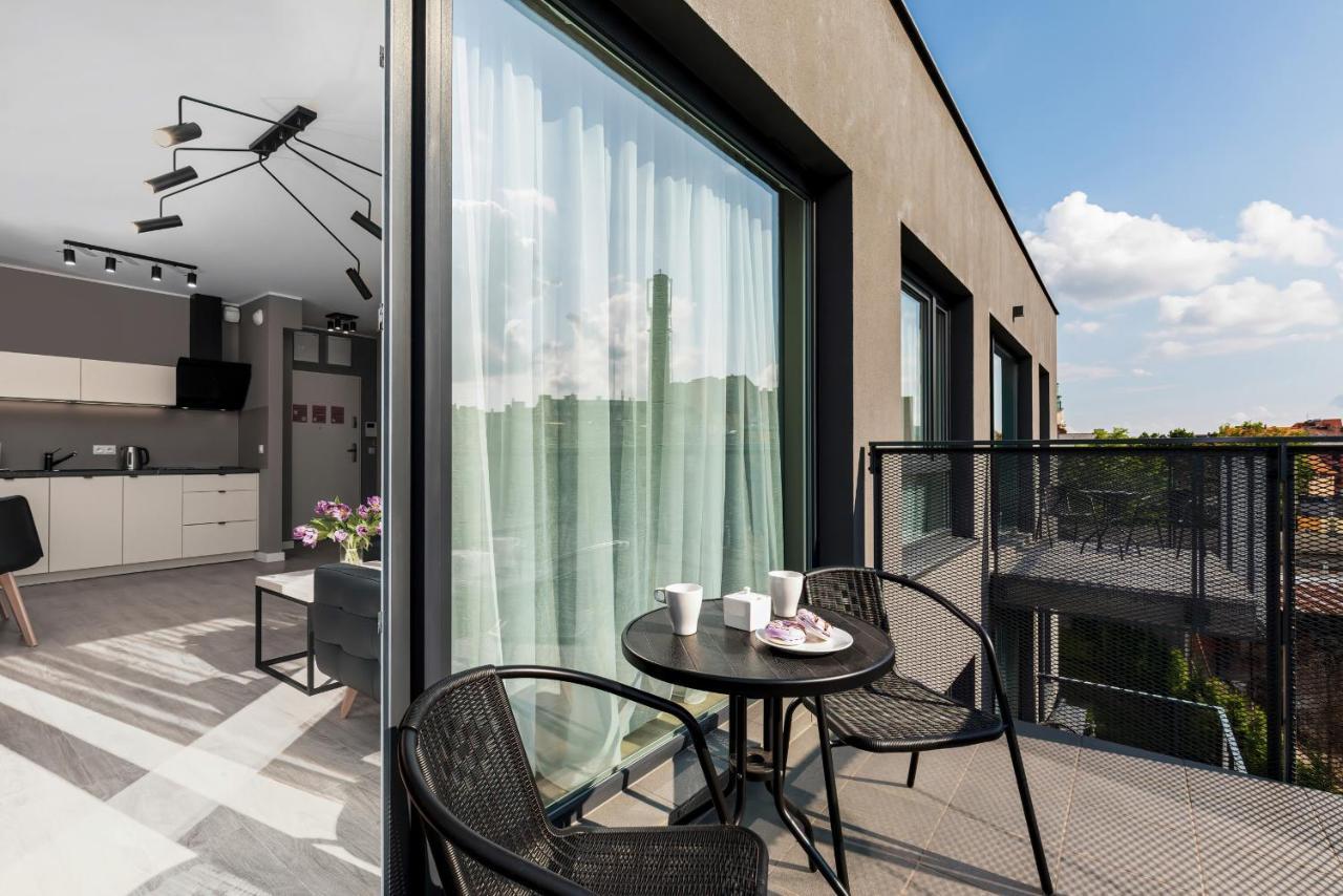 Modern City Center Apartments By Noclegi Renters بوزنان المظهر الخارجي الصورة