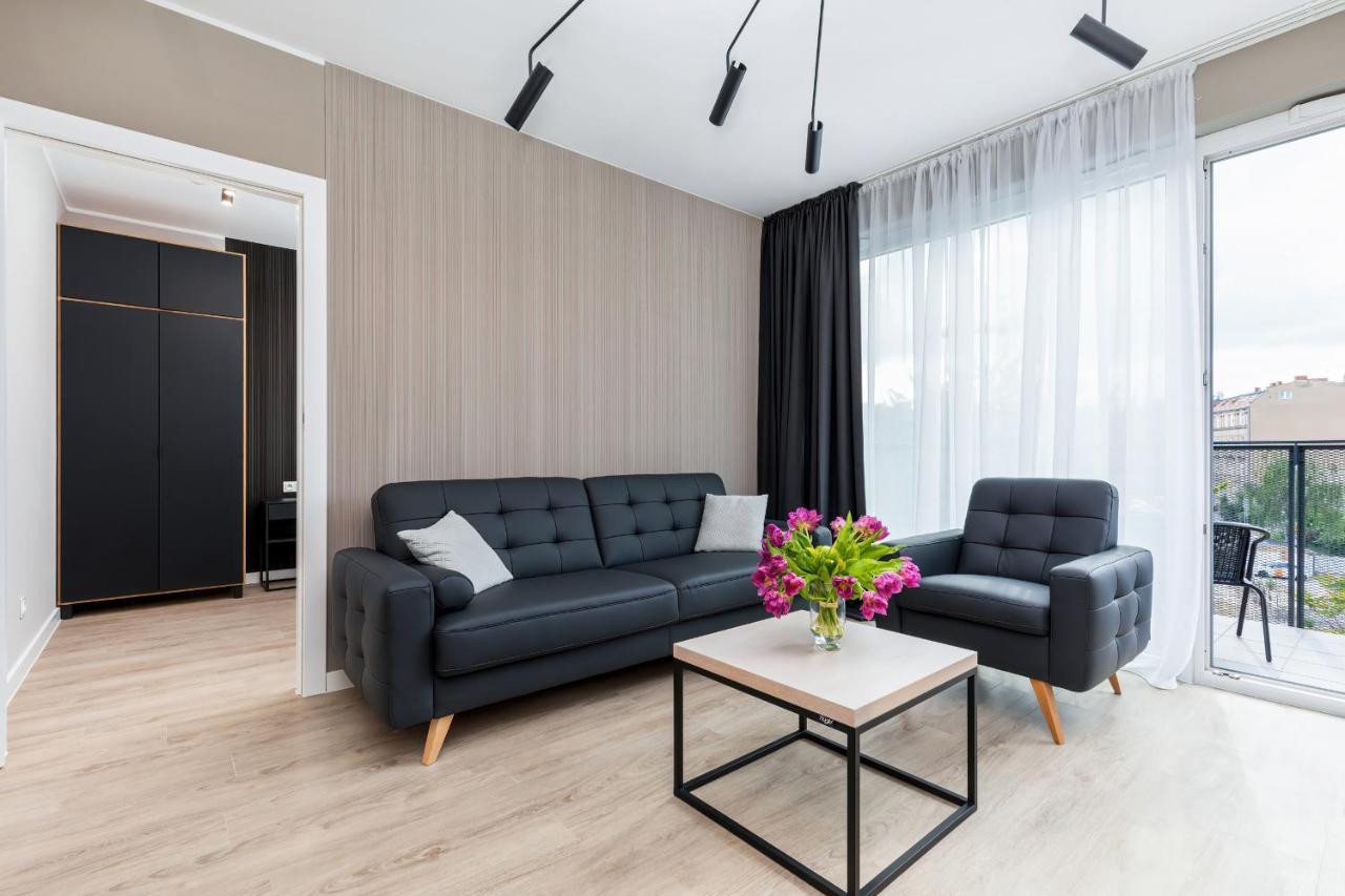 Modern City Center Apartments By Noclegi Renters بوزنان المظهر الخارجي الصورة