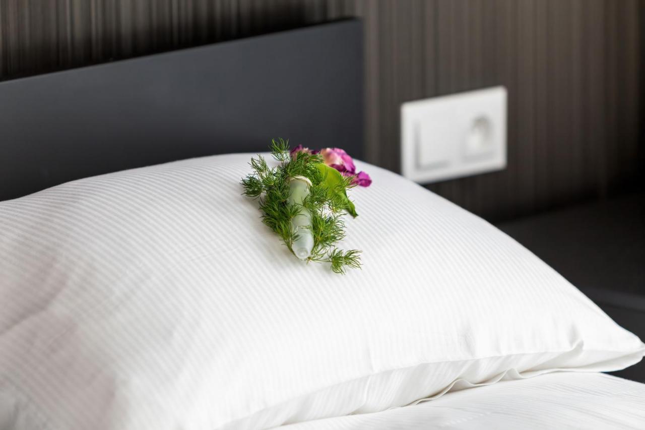 Modern City Center Apartments By Noclegi Renters بوزنان المظهر الخارجي الصورة