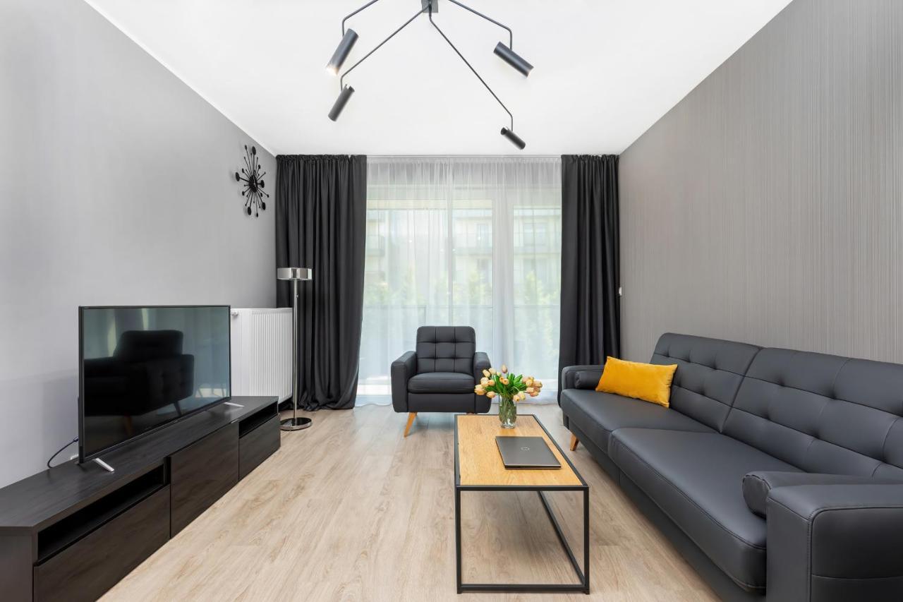 Modern City Center Apartments By Noclegi Renters بوزنان المظهر الخارجي الصورة