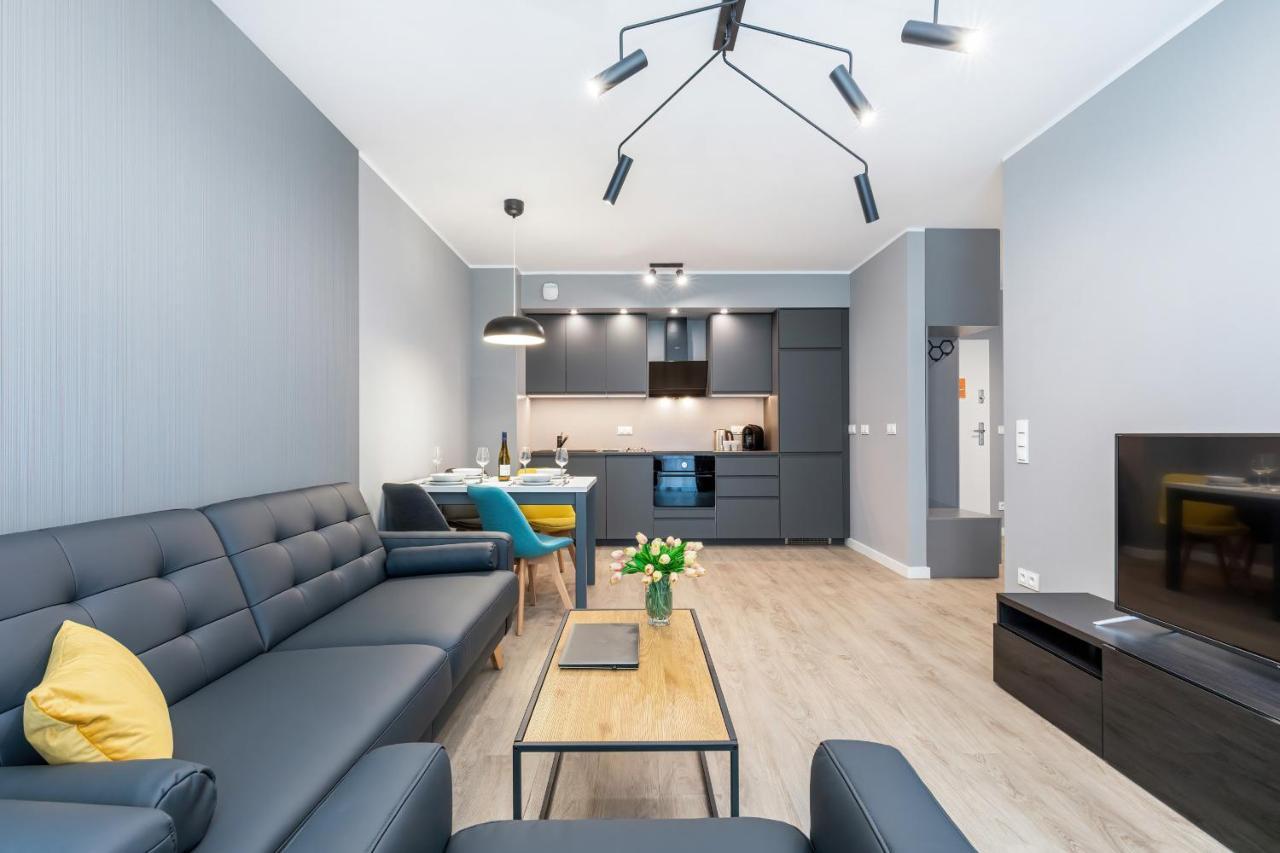 Modern City Center Apartments By Noclegi Renters بوزنان المظهر الخارجي الصورة