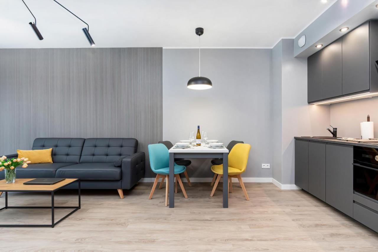 Modern City Center Apartments By Noclegi Renters بوزنان المظهر الخارجي الصورة