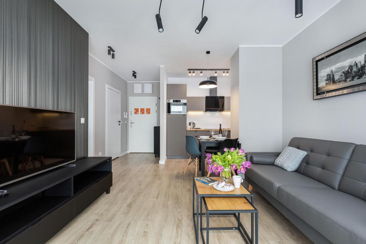 Modern City Center Apartments By Noclegi Renters بوزنان المظهر الخارجي الصورة