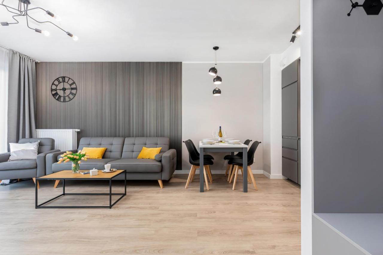 Modern City Center Apartments By Noclegi Renters بوزنان المظهر الخارجي الصورة
