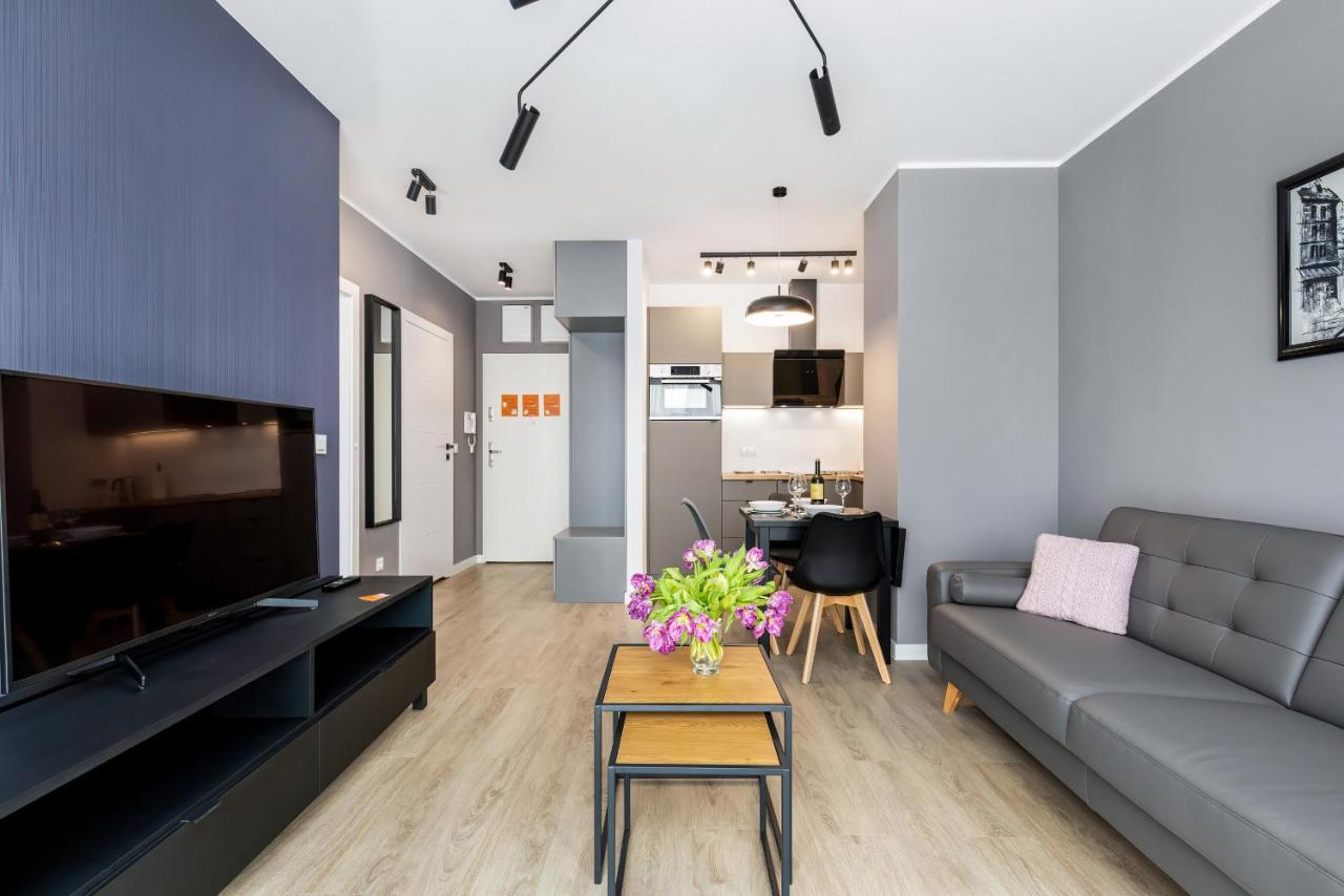 Modern City Center Apartments By Noclegi Renters بوزنان المظهر الخارجي الصورة