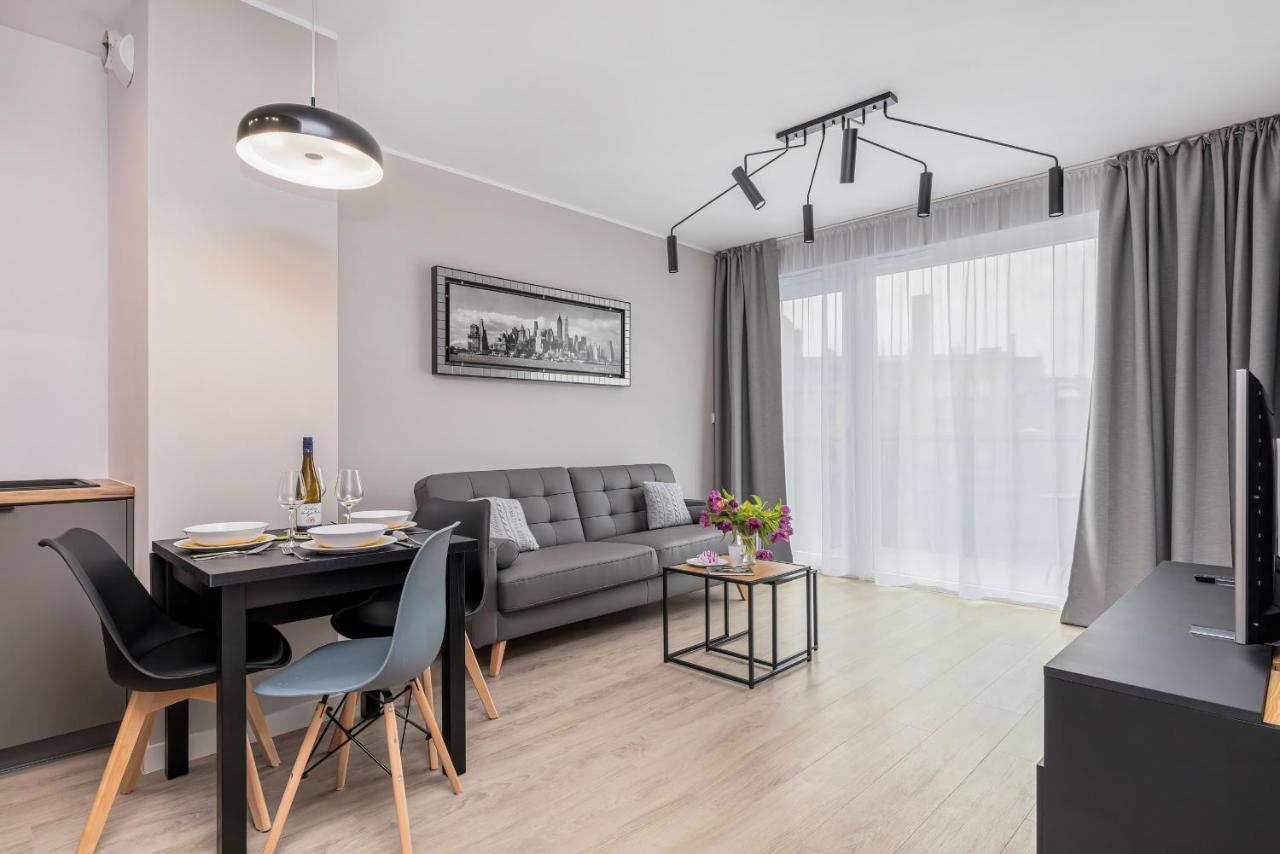Modern City Center Apartments By Noclegi Renters بوزنان المظهر الخارجي الصورة