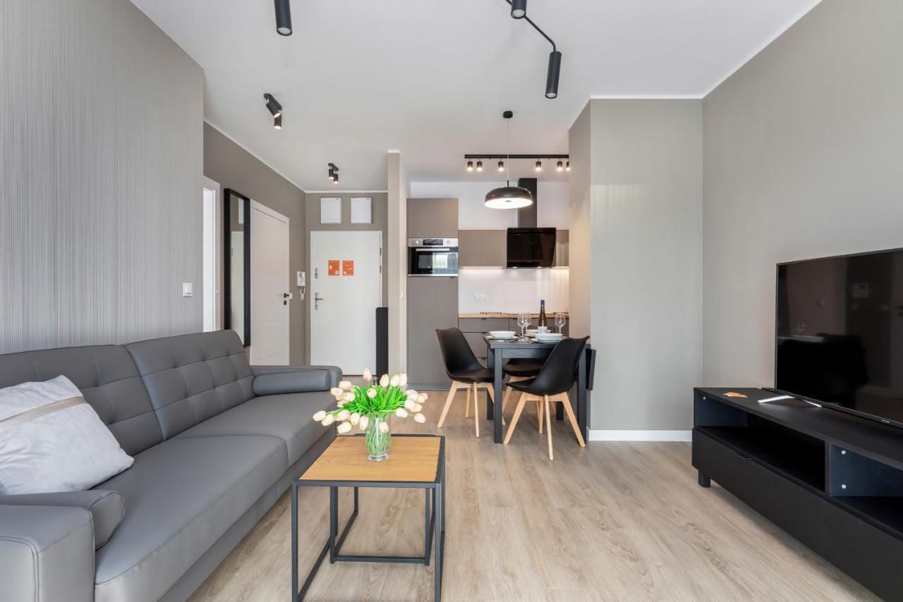 Modern City Center Apartments By Noclegi Renters بوزنان المظهر الخارجي الصورة